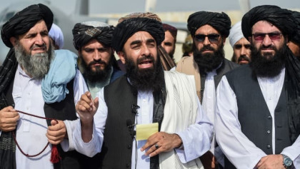 Pakistan hold talks with Afghanistan in Qatar after recent strikes