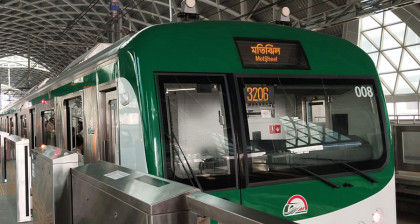 Engineers starts installing bearing pad of metro rail at Farmgate