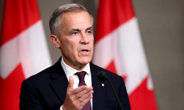 MP's defection shakes up Canadian politics before budget vote