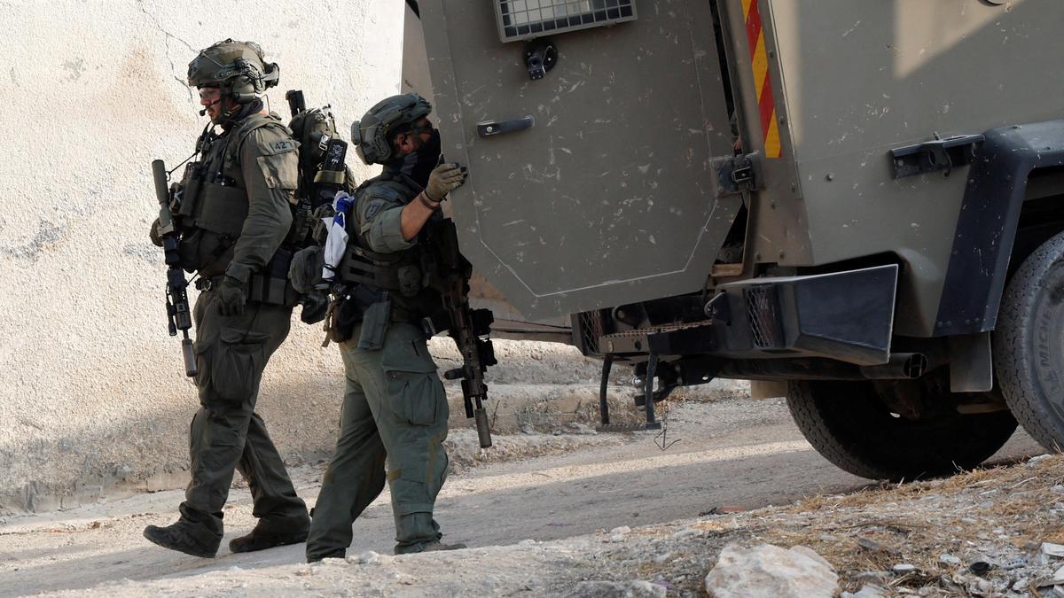 Israeli forces kill two West Bank teenagers accused of throwing firebombs