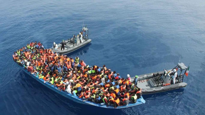 One dead, 10 rescued after boat with 90 migrants sinks: Malaysia police