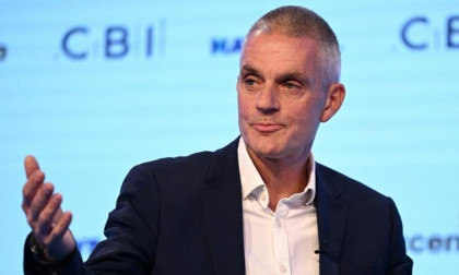 BBC chief resigns after row over Trump documentary