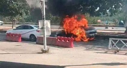 Pakistan minister says Islamabad suicide bombing kills 12