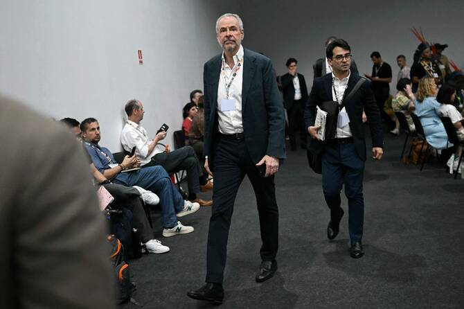 Fossil fuel lobbyists out in force at Amazon climate talks: NGOs