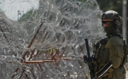 Poland to reopen Belarus crossings closed over Russia tensions