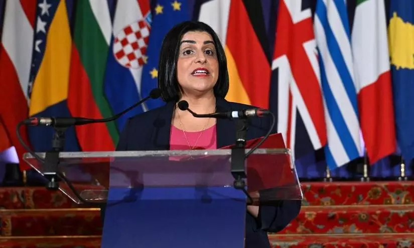 UK govt defends refugee shakeup in face of hard-right