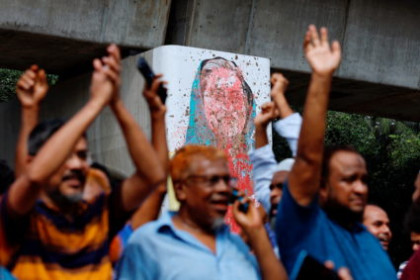 Crowd erupts in jubilation outside the tribunal as Hasina awarded death penalty  