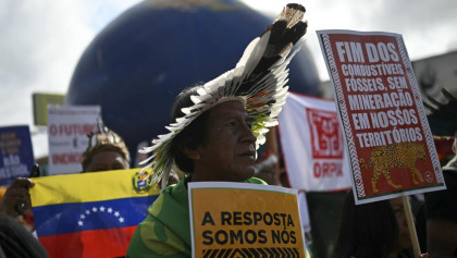 Over 30 countries resist the COP30 draft due to the absence of fossil fuels, including Colombia 