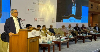 'Lack of Teamwork Puts Journalists in Politicians' Pockets', Claims Fakhrul