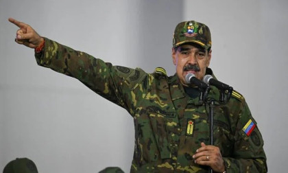 US gave Venezuela’s Maduro chance to leave country: senator