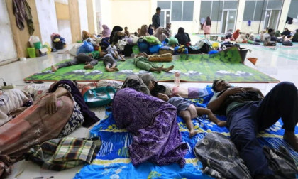 Indonesia flood toll hits 700, one million in shelters
