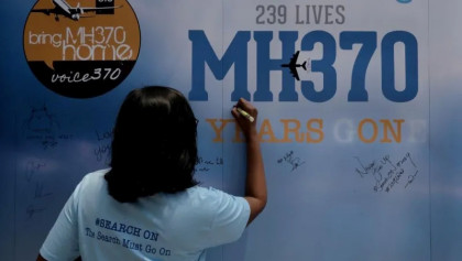 Malaysia says search for long-missing jet MH370 to resume