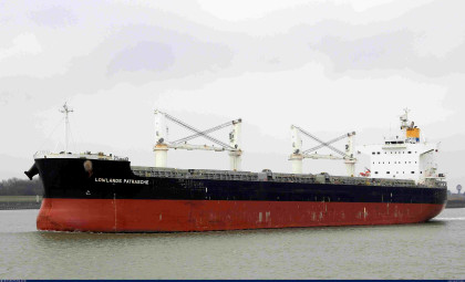 US wheat shipment arrives at Chattogram's outer anchorage