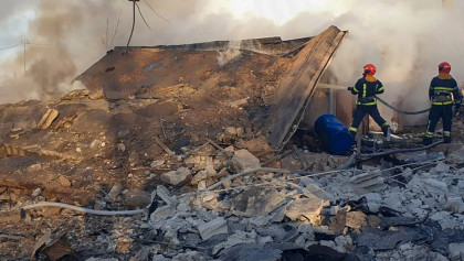 Russian strikes on Ukraine's energy sites cause heating and water cuts  