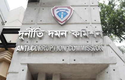 ACC files charge against 16 officials from Bashundhara and NBL