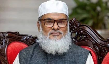 Khalid congratulates Anas on becoming world champion in Quran competition