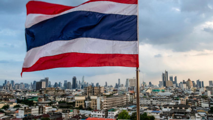 Thai PM calls for national elections by dissolving the legislature
