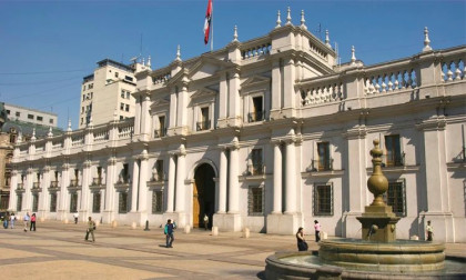 Crime wave propels hard-right candidate toward Chilean presidency