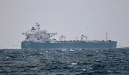 Iran apprehends oil tanker in the Gulf of Oman: Iranian media
