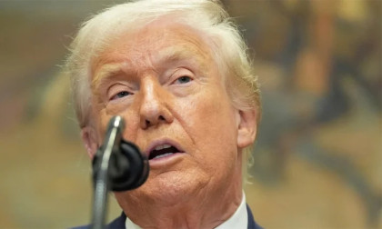 Trump upbeat on Ukraine deal as US offers ‘NATO-like’ security