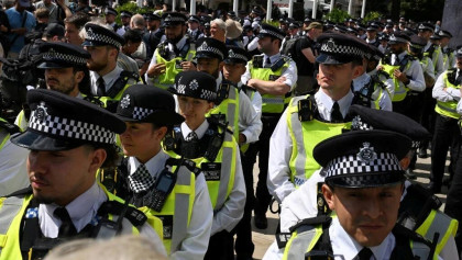 UK police make arrests for alleged ‘intifada’ protest chants