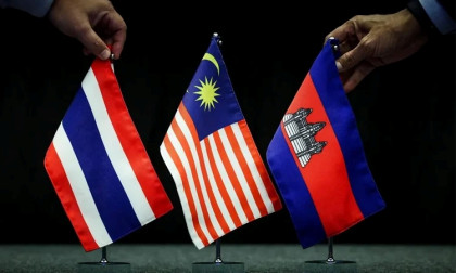 Cambodia asks Thailand to move border talks to Malaysia
