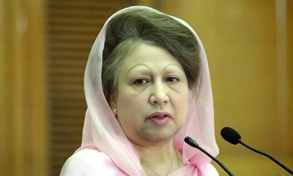 Khaleda Zia’s body reaches Manik Mia Avenue, janaza 2pm