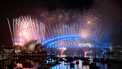 Sydney falls silent before fireworks bring in 2026
