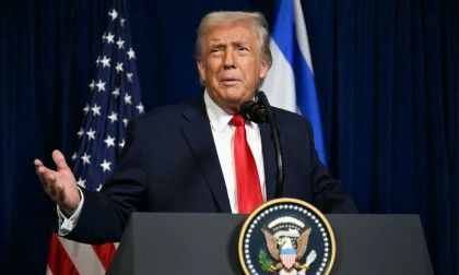 Trump says US will ‘come to their rescue’ if Iran kills protesters