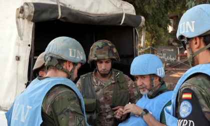 UN force says Israeli army fired near peacekeepers in south Lebanon