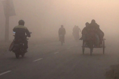 Cold wave sweeps over 24 districts, lowest temperature 7°C.