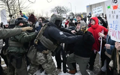 Woman killed in US immigration operation sparks Minneapolis protests