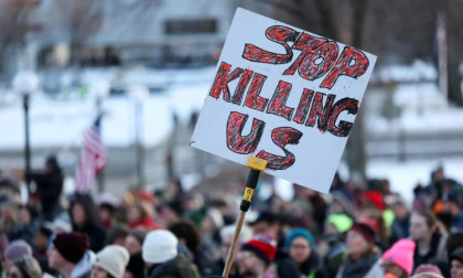Neighbors in Minneapolis protect each other from US immigration police