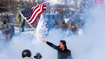 Anger over Minneapolis shooting probe fuels protests