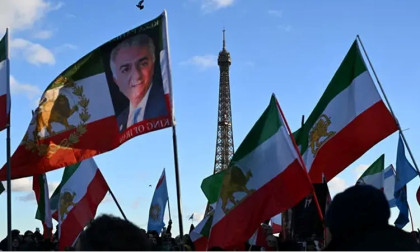 Son of ousted Iran shah urges security forces to ‘stand with the people’