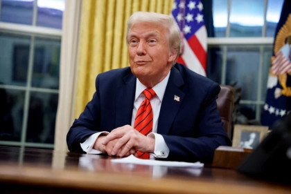 Trump announces tariffs on Iran trade partners as protest toll rises