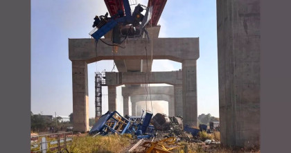 Crane collapse on train in Thailand leaves 22 killed