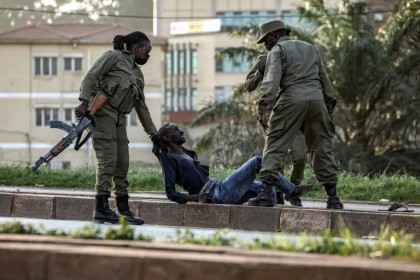 Ugandan opposition says leader seized by army helicopter after election