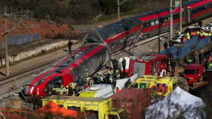 Spain probes high-speed rail collision as death toll rises to 40