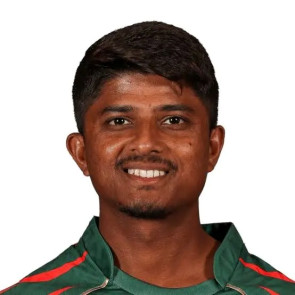 Team will act as directed by BCB, govt: Mahedi Hasan