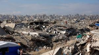 Gaza civil defence says Israeli strike kills three journalist