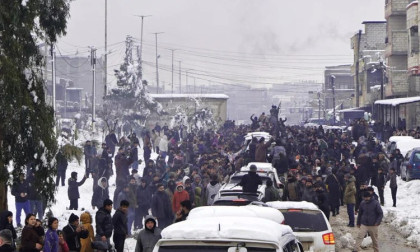 UN aid convoy reaches besieged kurdish town
