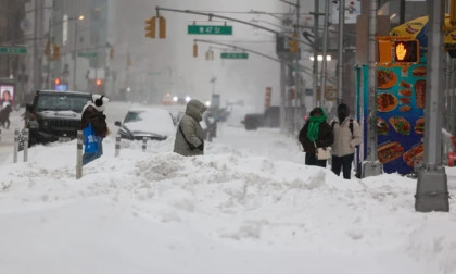 Historic winter storm sweeps US from South to Northeast