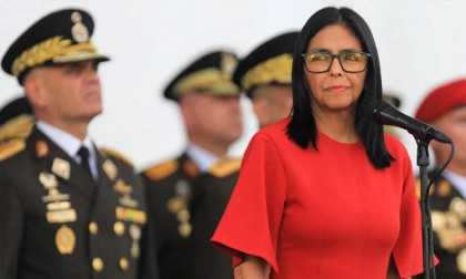 Venezuela’s armed forces and police rally behind Interim President amid power struggle