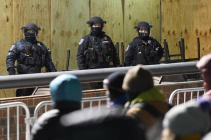 US judge blocks Trump admin from detaining refugees in Minnesota