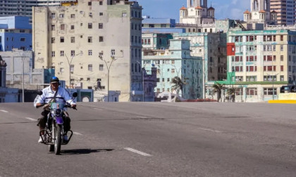 Cuba to halt airline refuelling amid US squeeze