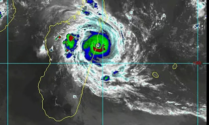 Cyclone Gezani batters Madagascar; Toamasina hit by 250 km/h winds