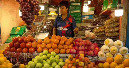 Dhaka markets see sharp price hikes ahead of Ramadan