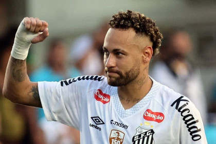 Neymar considering retirement at year’s end