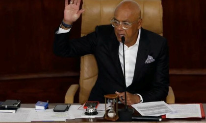 1,500 seek amnesty under new Venezuela law